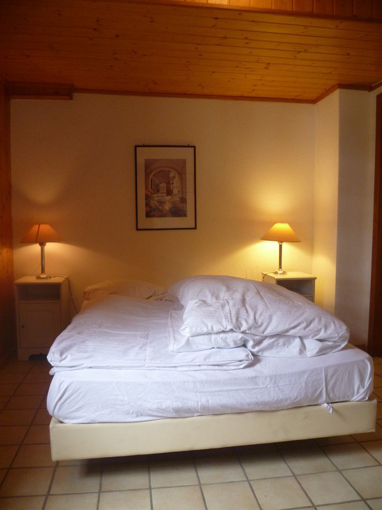 לה צומאז Hotel De La Poste מראה חיצוני תמונה